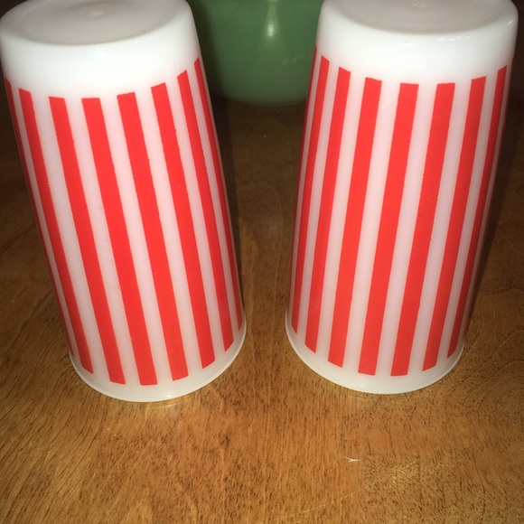 -๐๐ท๐ฝ๐ฒ๐บ๐พ๐ฎ Hazel Atlas Milk glass tumblers - Picture 2 of 2